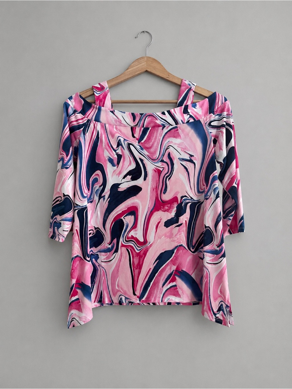 JM Collection Women’s M  Pink Navy Abstract Marble Print Cold Shoulder